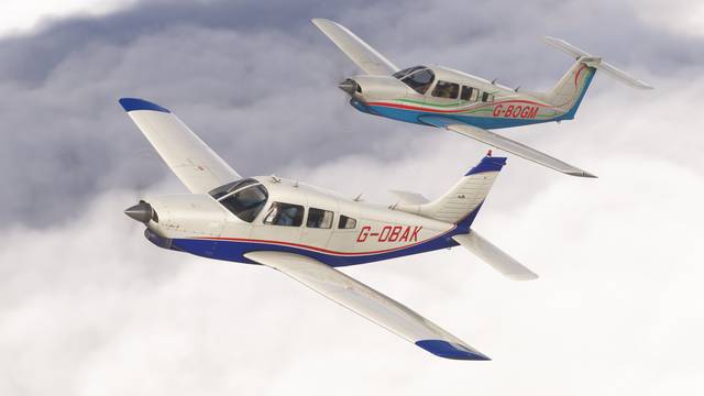 PA-28R Arrow III & Turbo Arrow III/IV Bundle (MSFS)