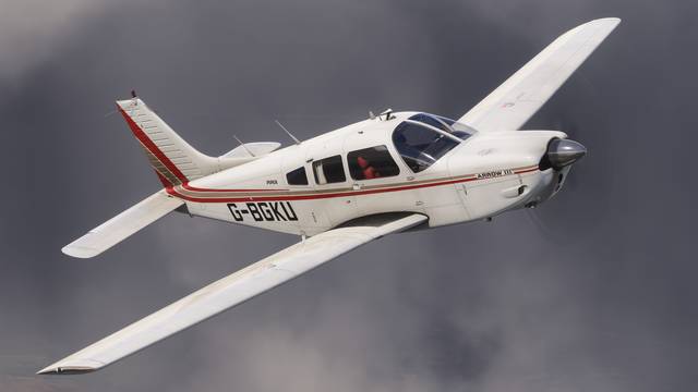 PA-28R Arrow III & Turbo Arrow III/IV Bundle (MSFS)