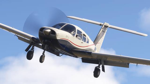 PA-28R Arrow III & Turbo Arrow III/IV Bundle (MSFS)