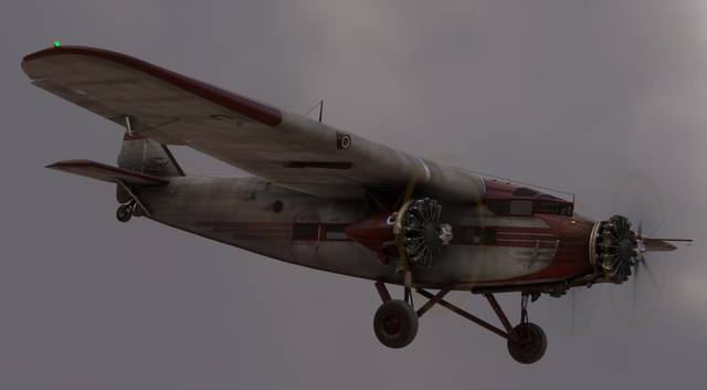 Tukan Flight Sim - Ford Trimotor 5AT 'Tin Goose'